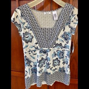 Liz&Co top womens PS short cap sleeve blue white rayon blend shirt